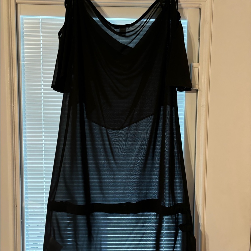 H&M Top - Picture 2 of 7